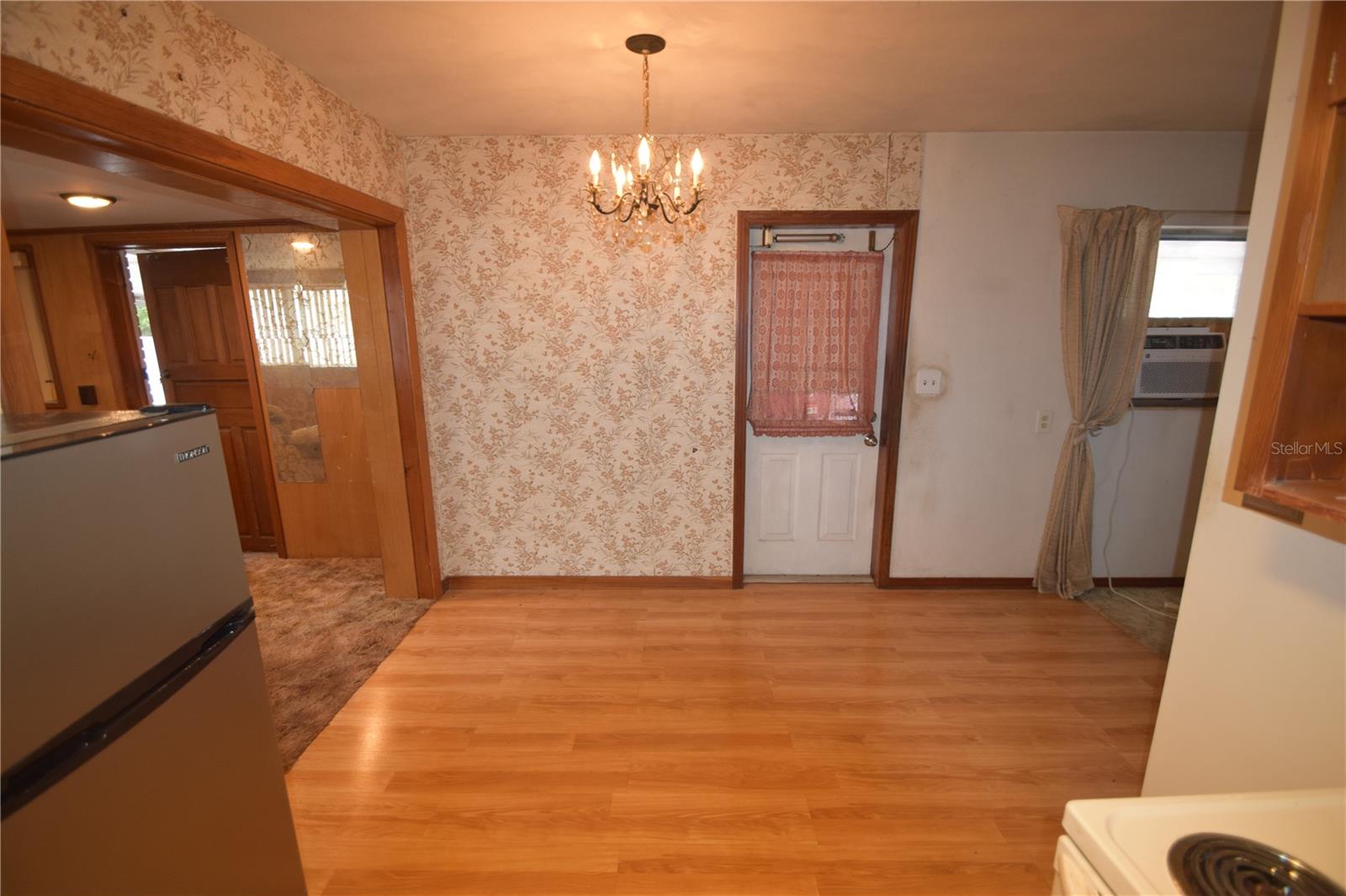 LAKE BONNY HEIGHTS - Residential