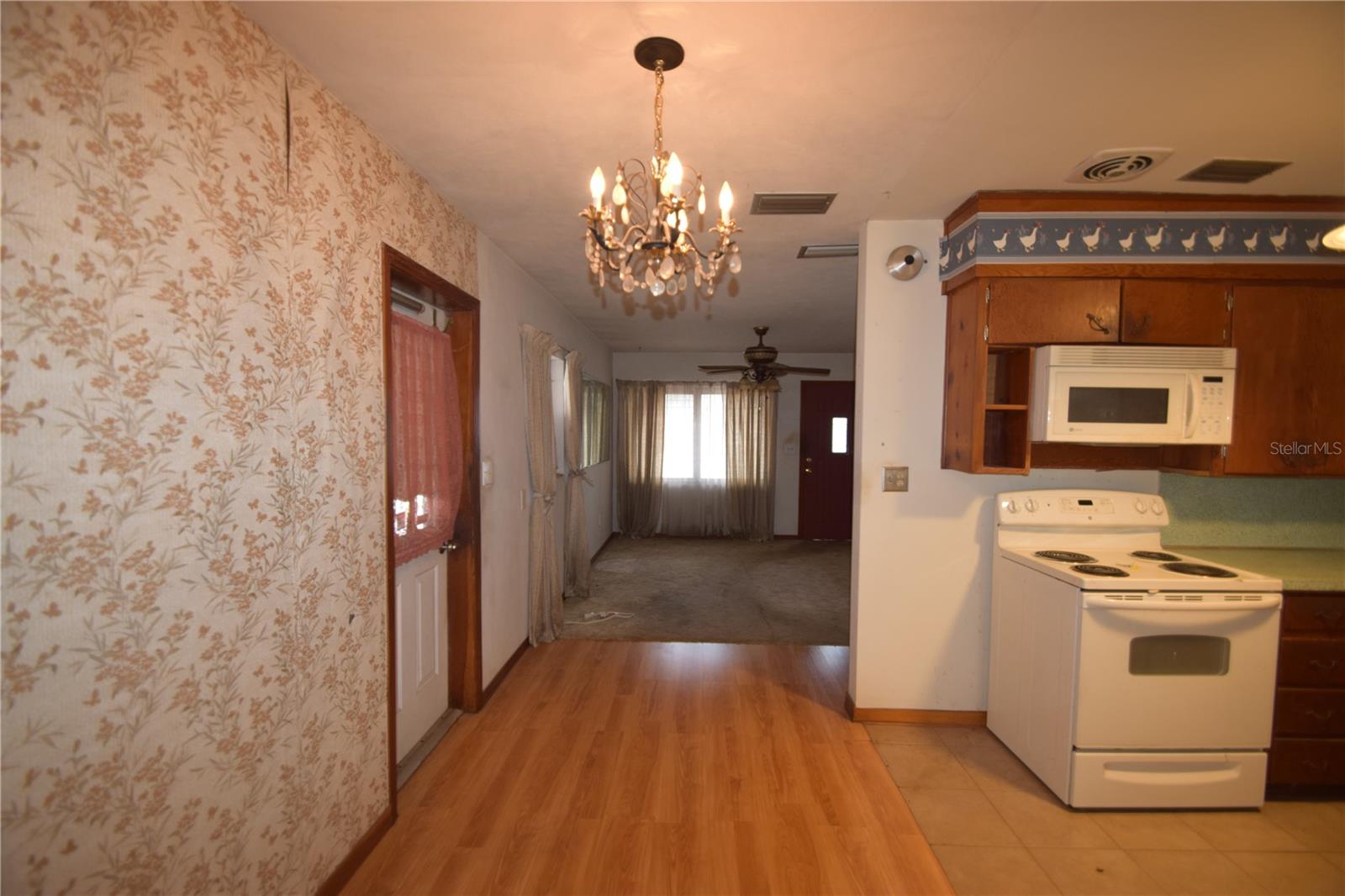 LAKE BONNY HEIGHTS - Residential