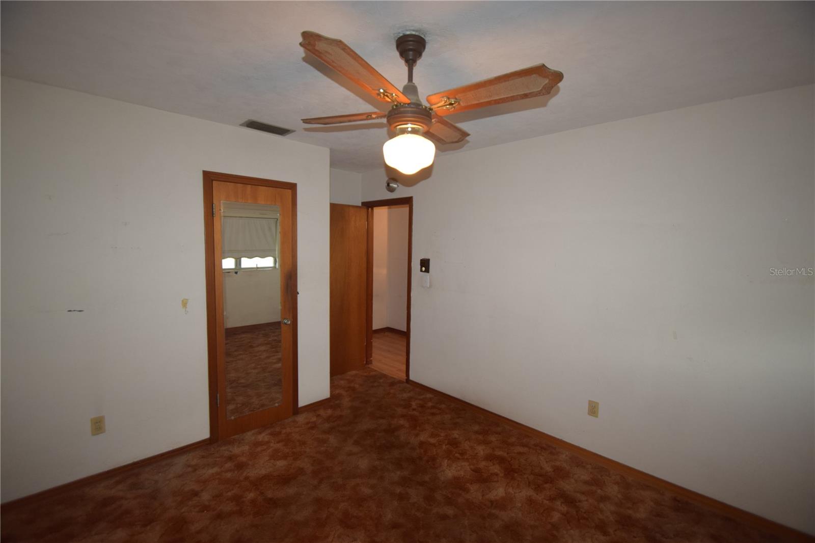 LAKE BONNY HEIGHTS - Residential