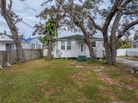 A home in TAMPA