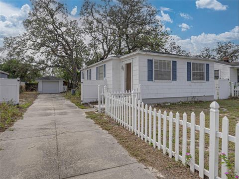 A home in TAMPA