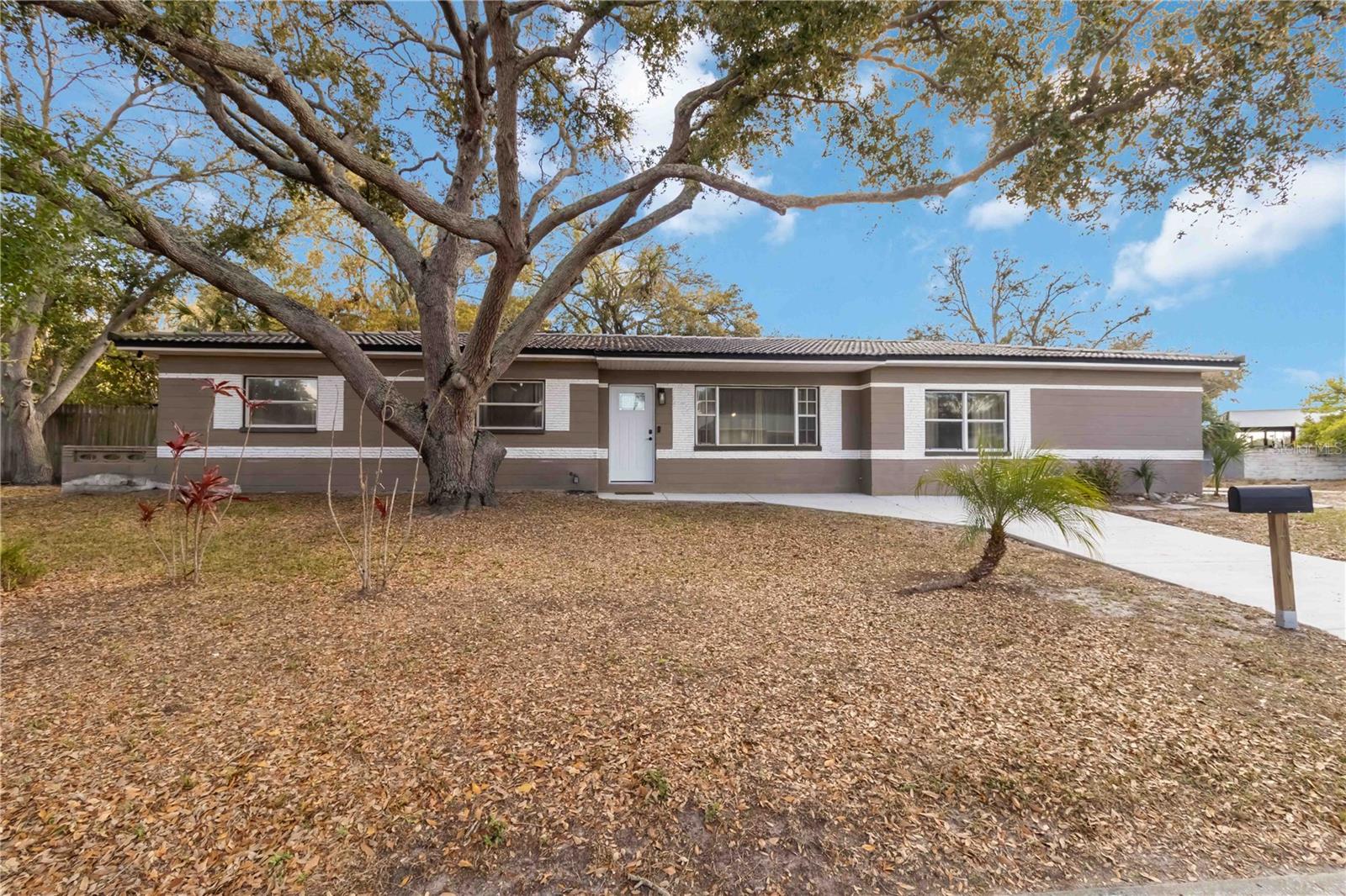 TYRONE PARK - Residential