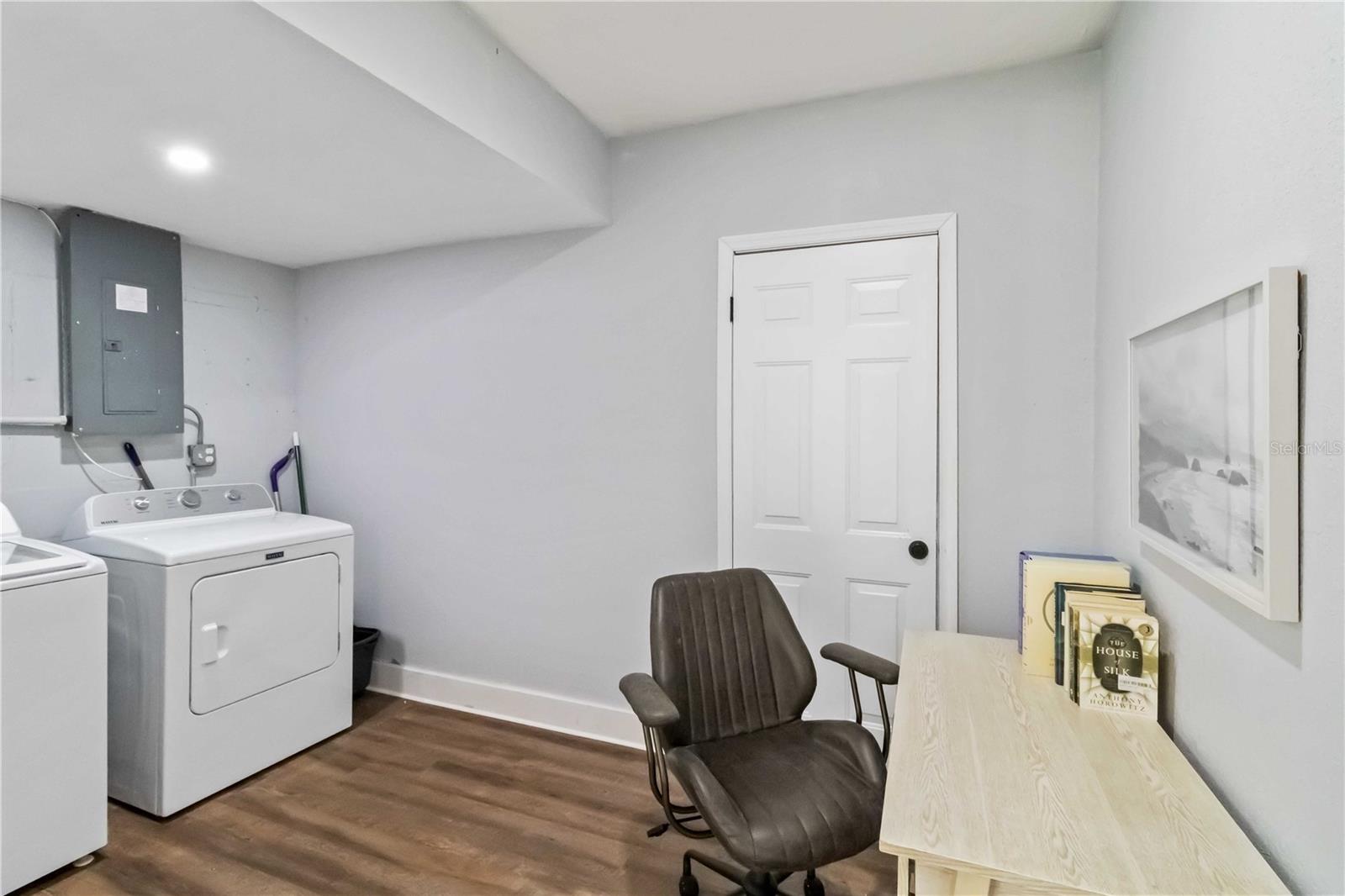 TYRONE PARK - Residential