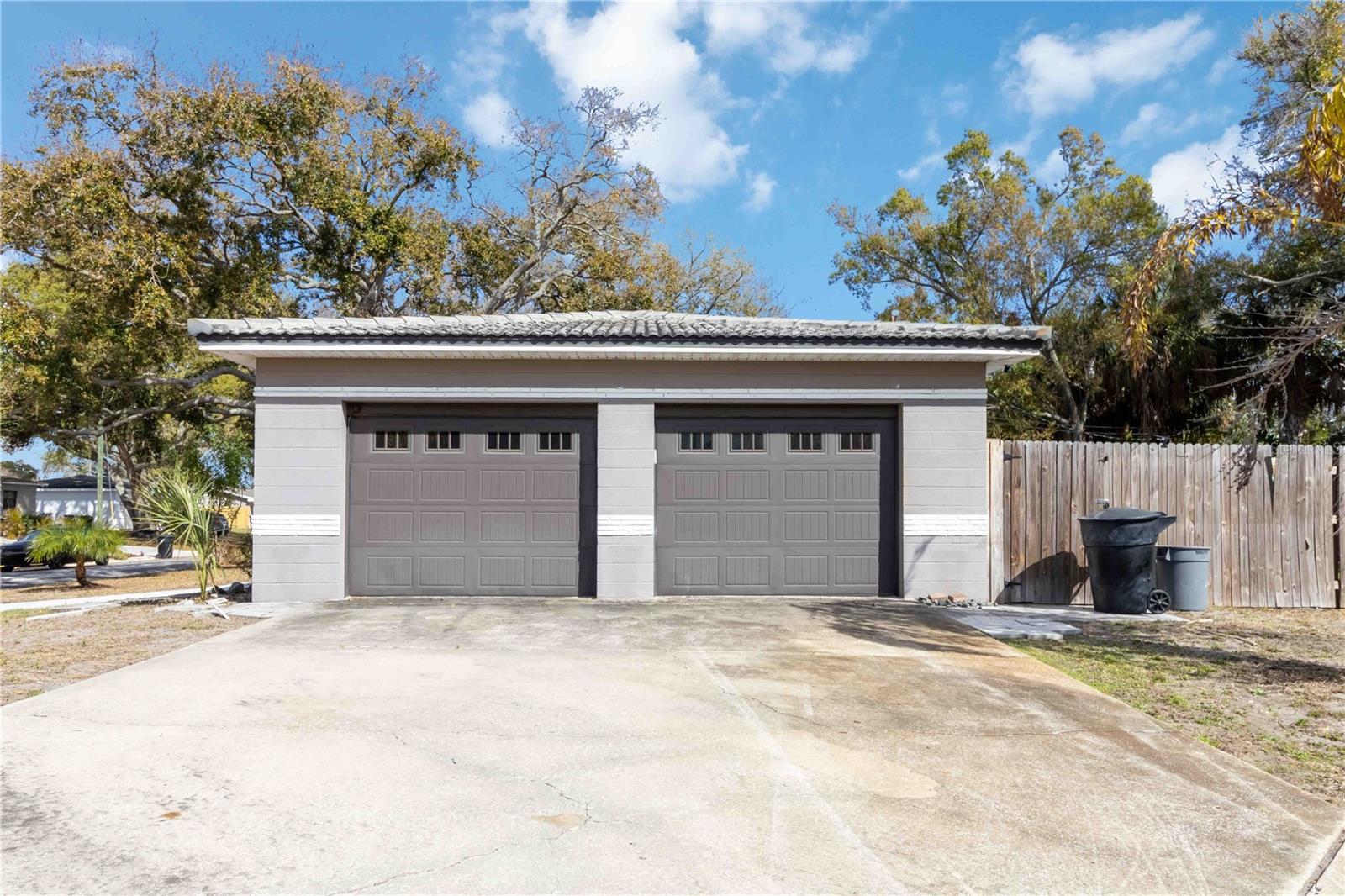 TYRONE PARK - Residential