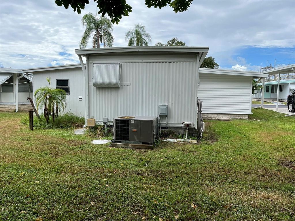 Photo of 1040 Main Street #192, Dunedin, FL 34698 (MLS # TB8433212)