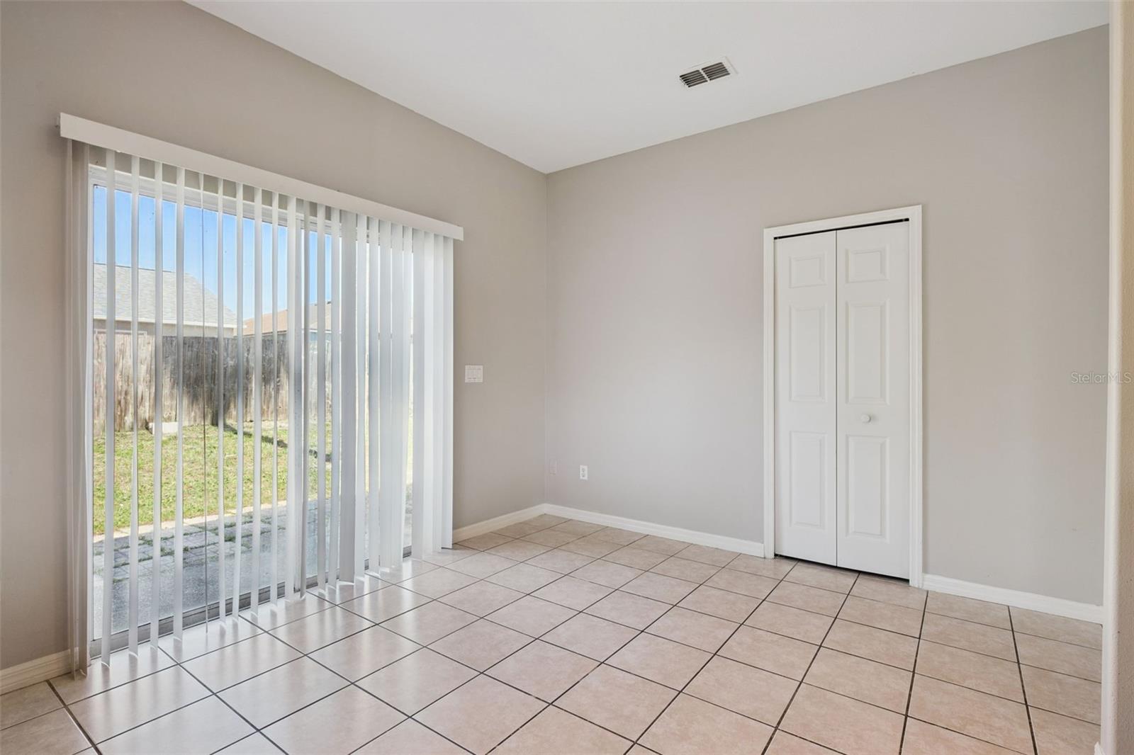 CHASE GROVES UNIT 4B - Residential