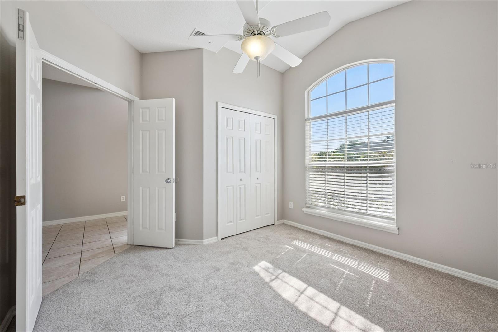 CHASE GROVES UNIT 4B - Residential