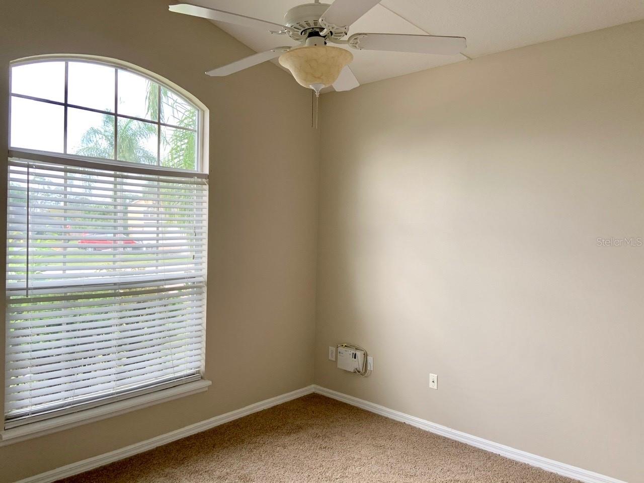 CHASE GROVES UNIT 4B - Residential