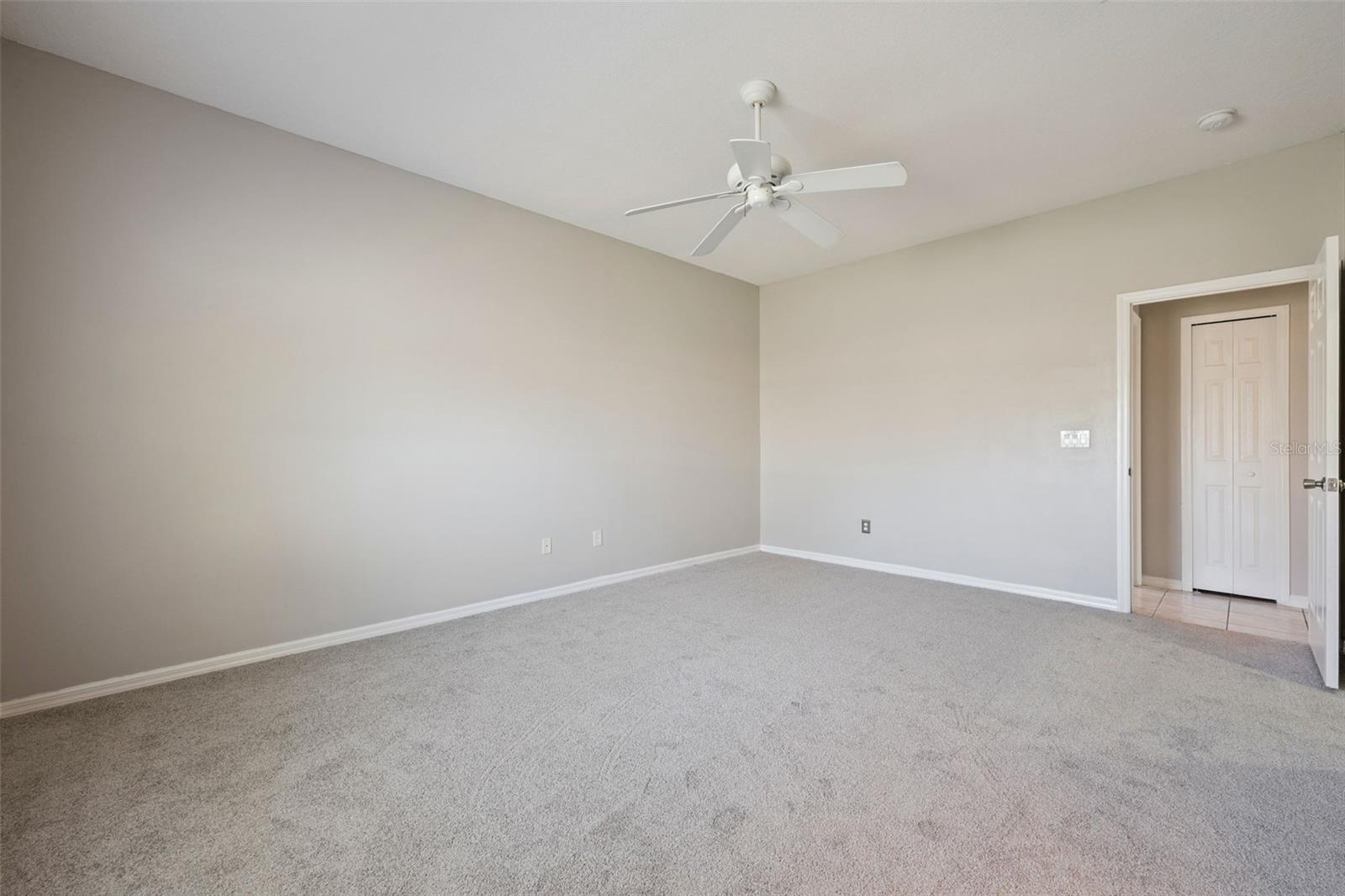 CHASE GROVES UNIT 4B - Residential