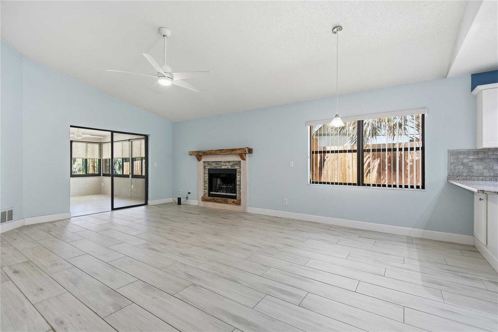 PALM HARBOR SUB - Residential