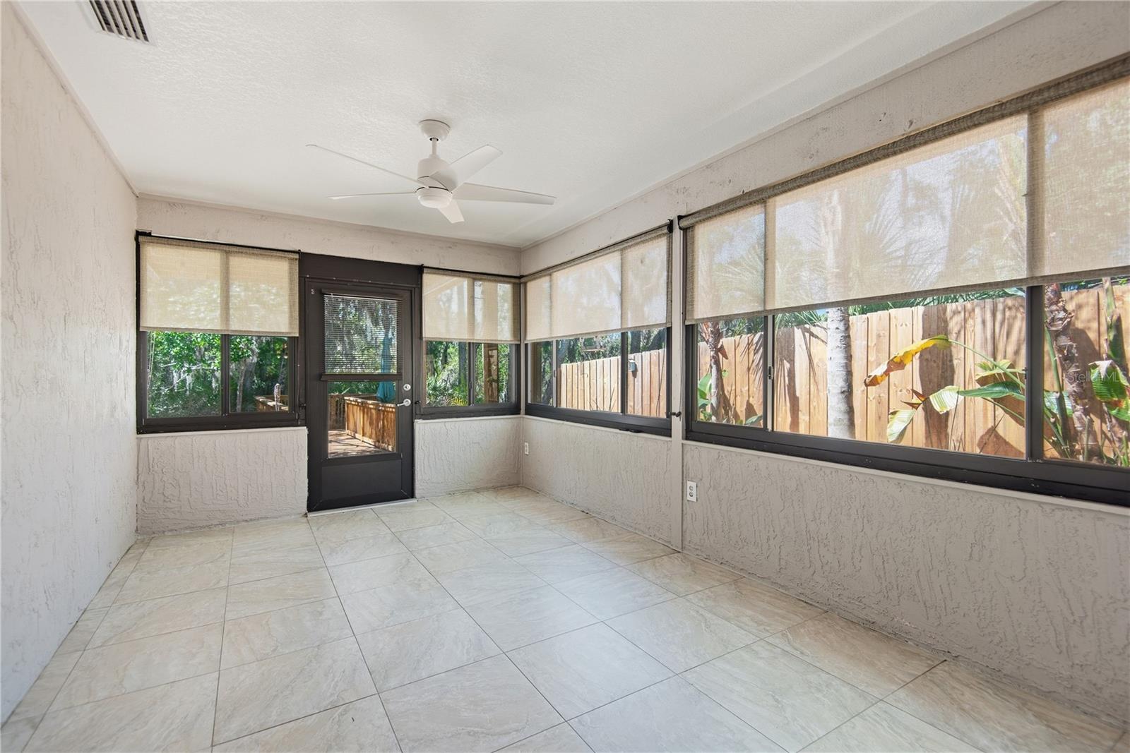 PALM HARBOR SUB - Residential