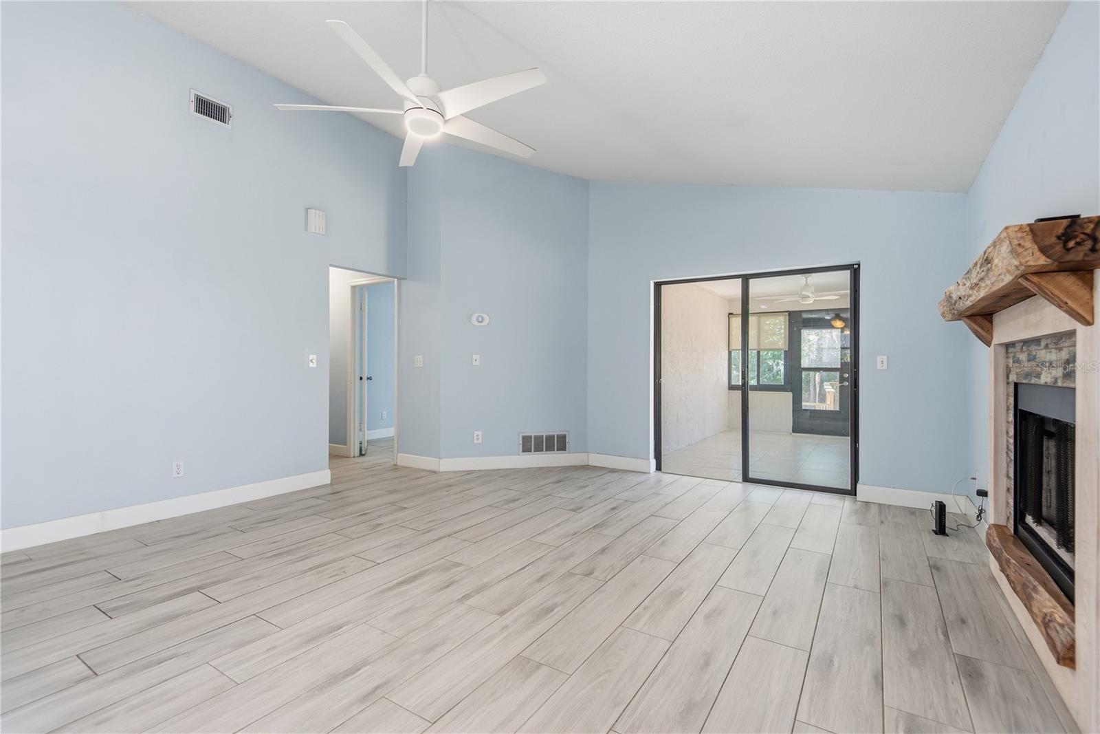 PALM HARBOR SUB - Residential