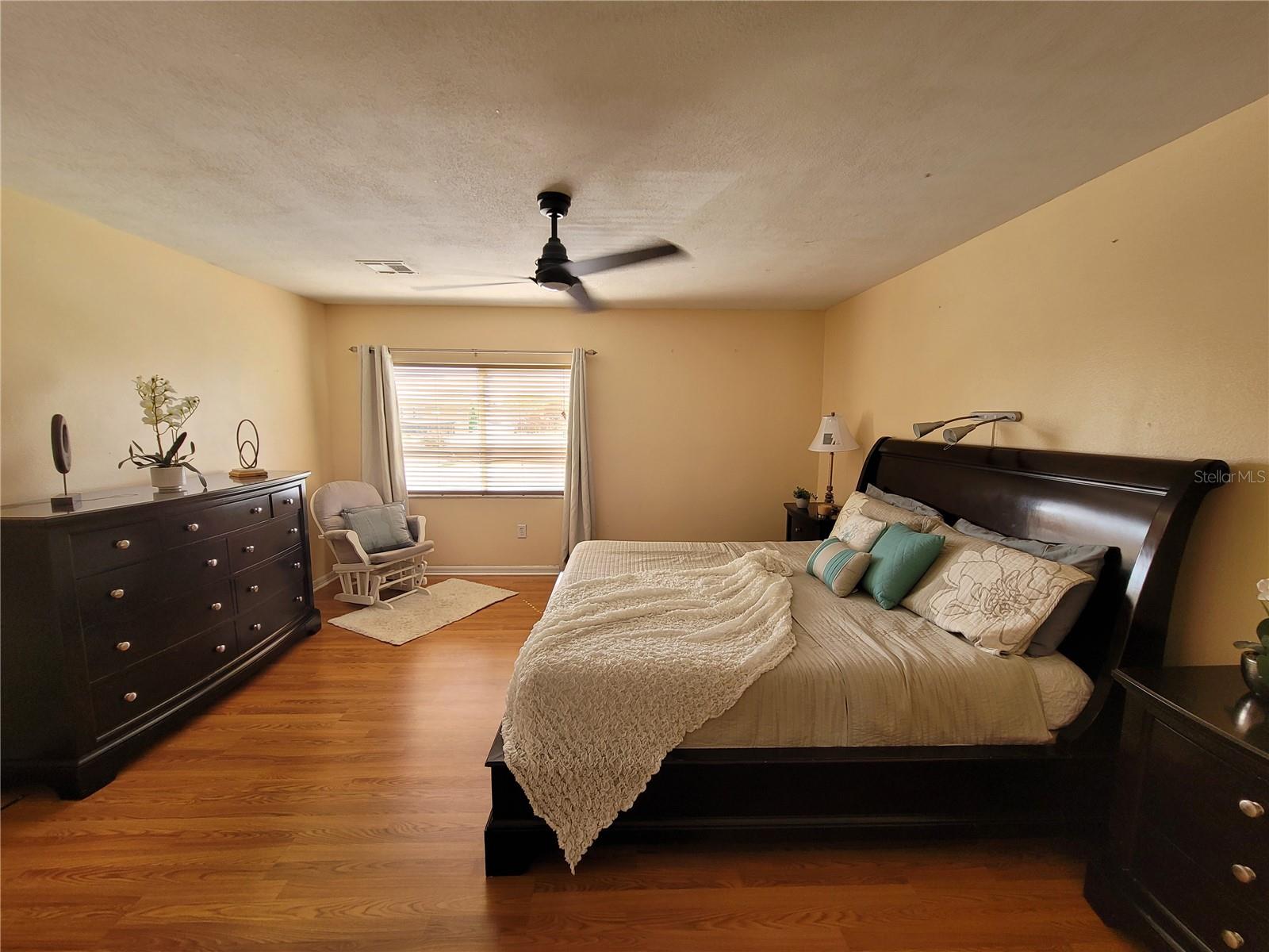 NORTHWOOD - Residential