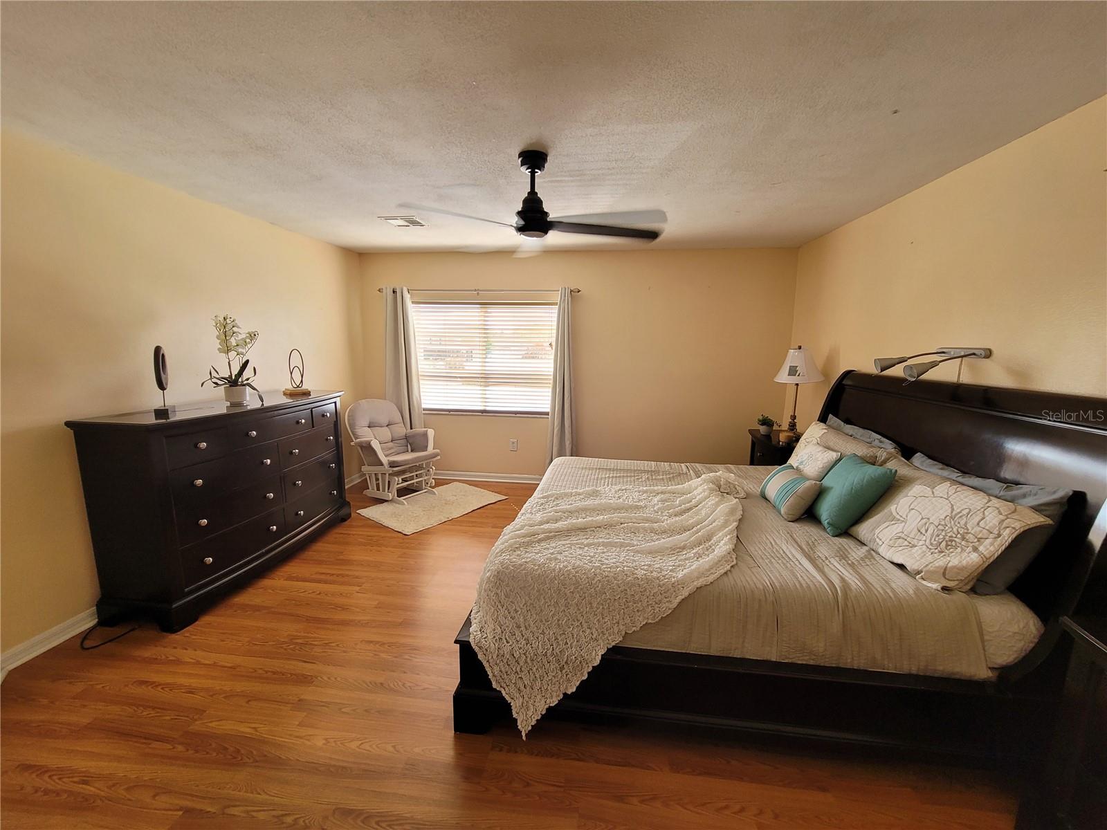 NORTHWOOD - Residential