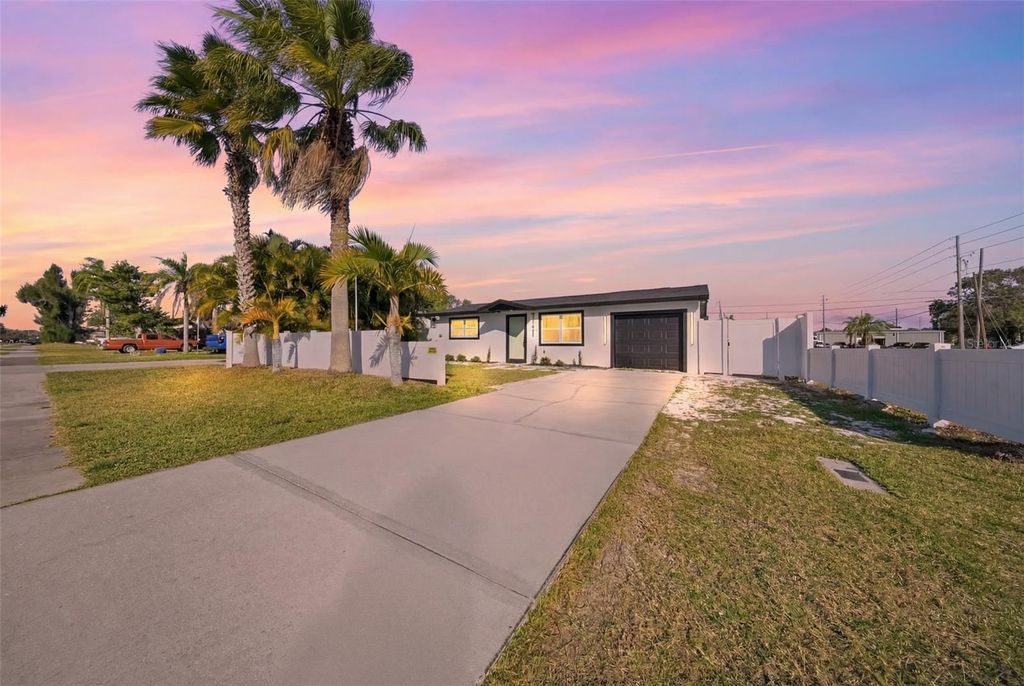 Photo of 4701 72nd Avenue N, Pinellas Park, FL 33781 (MLS # TB8467733)