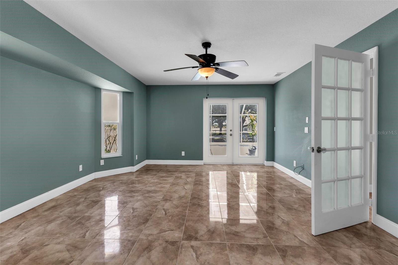 PRAIRIE CREEK WEST - Residential