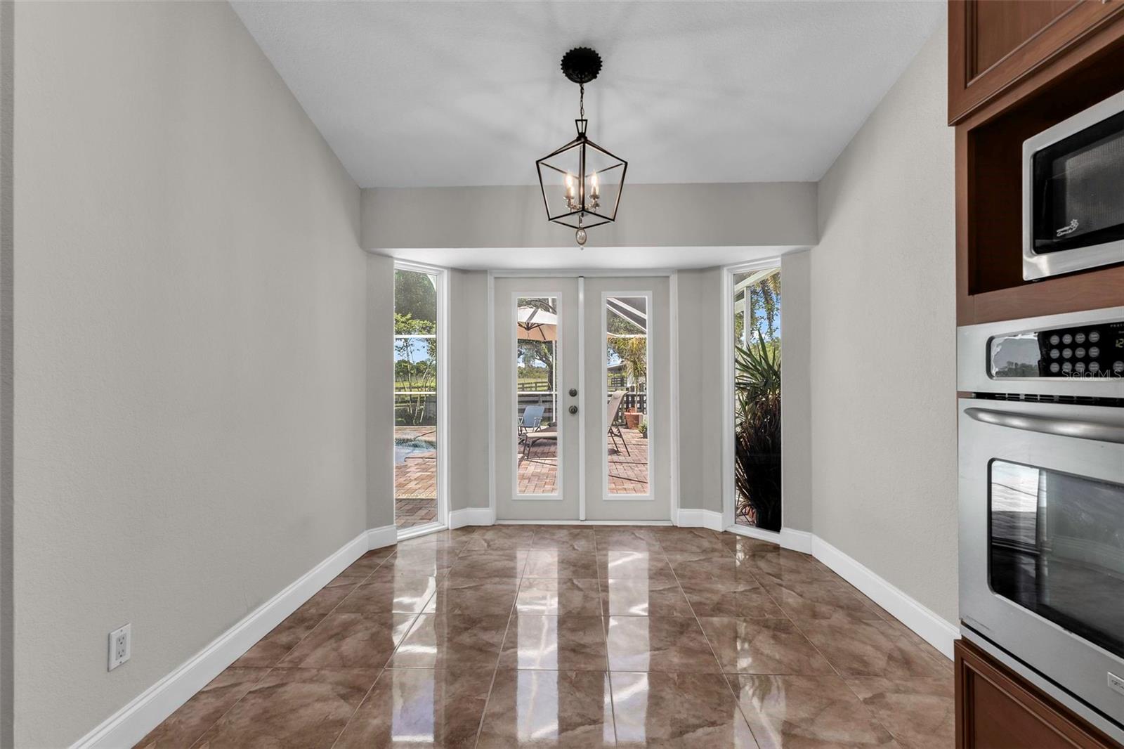 PRAIRIE CREEK WEST - Residential