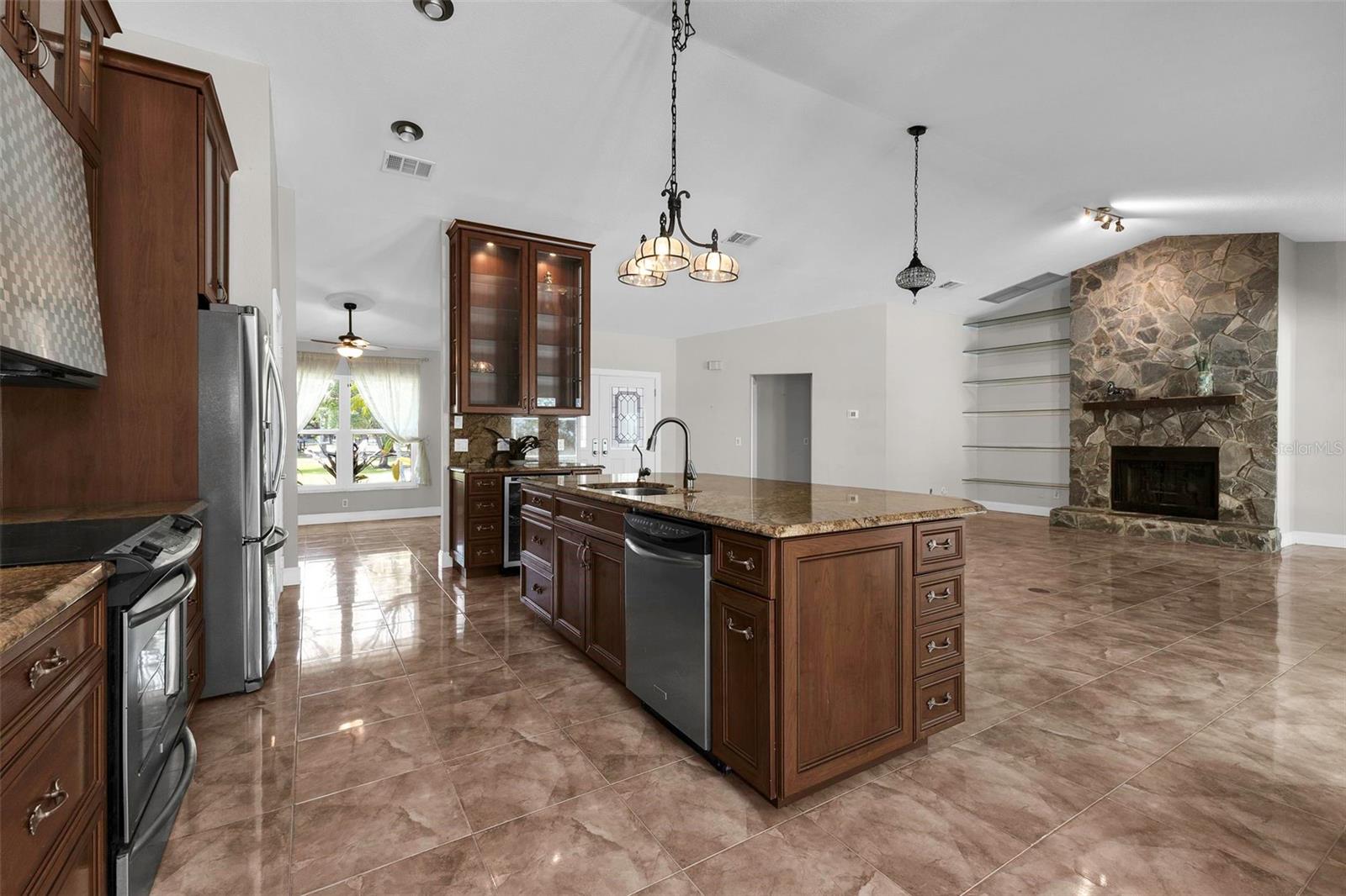 PRAIRIE CREEK WEST - Residential