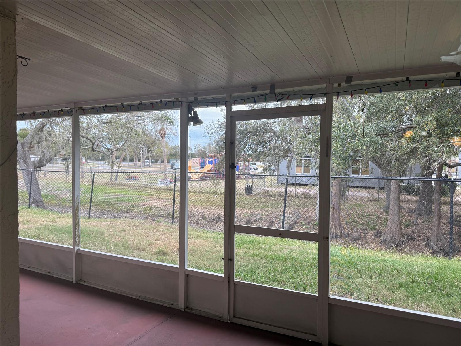 CLUB COURTS AT MEADOW WOODS PH 01 - Residential