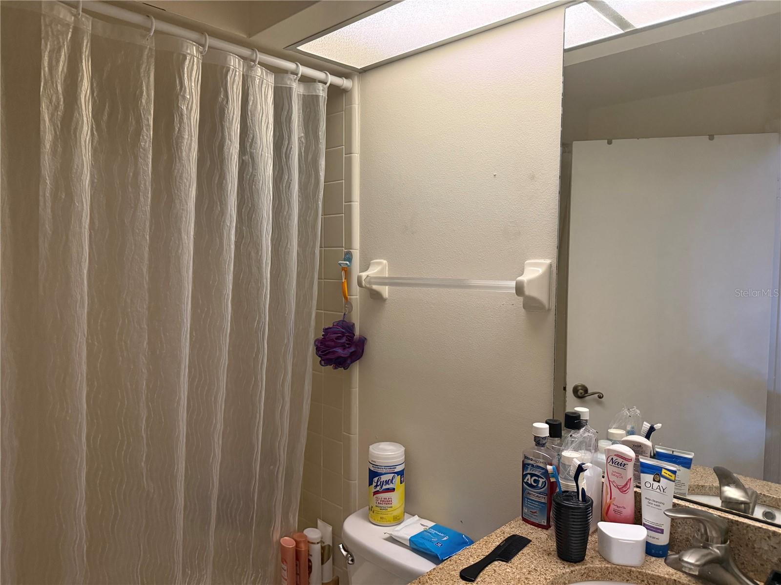 CLUB COURTS AT MEADOW WOODS PH 01 - Residential