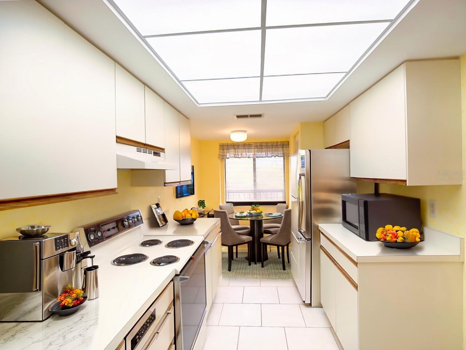 GREEN DOLPHIN PARK MID-RISE CONDO - Residential