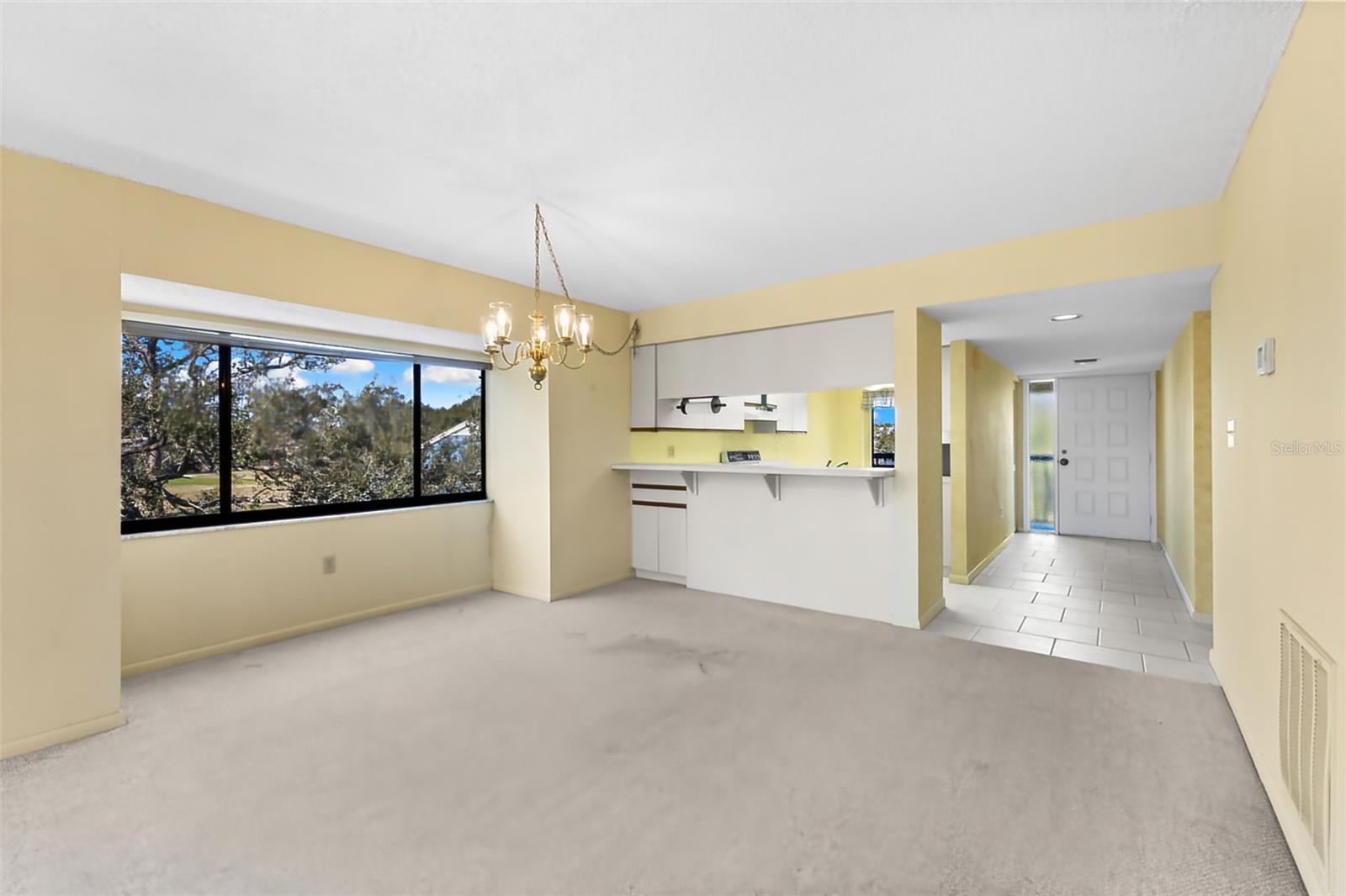 1938 GOLFVIEW DRIVE 1938