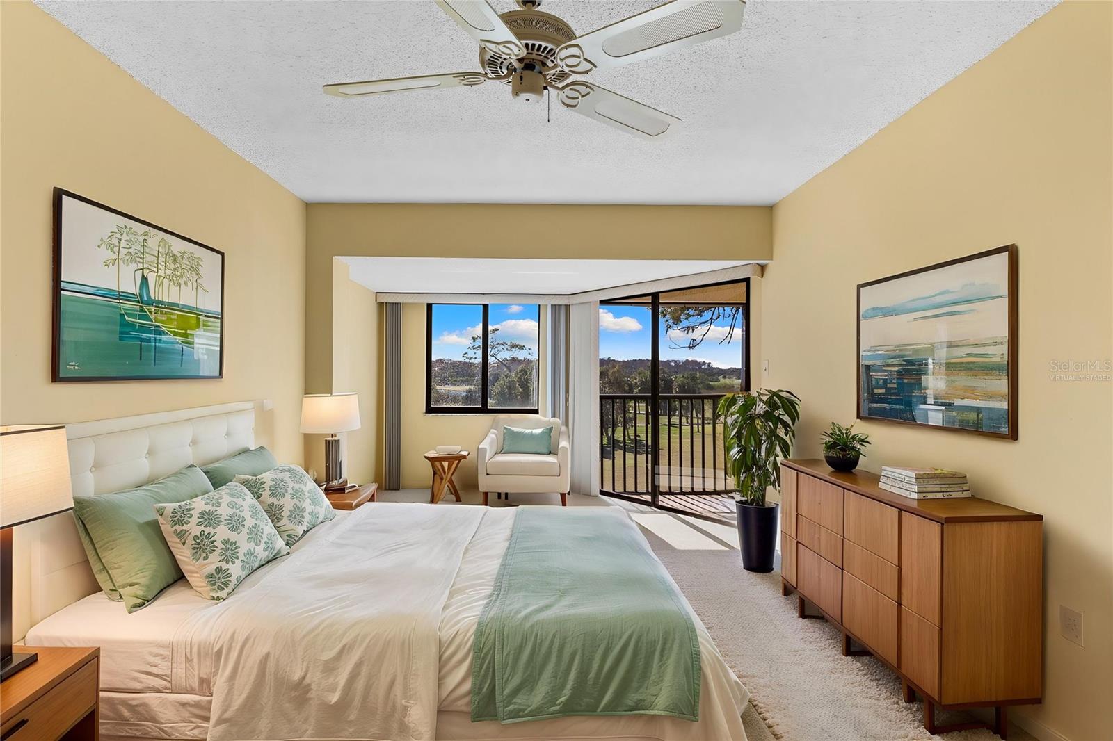 GREEN DOLPHIN PARK MID-RISE CONDO - Residential