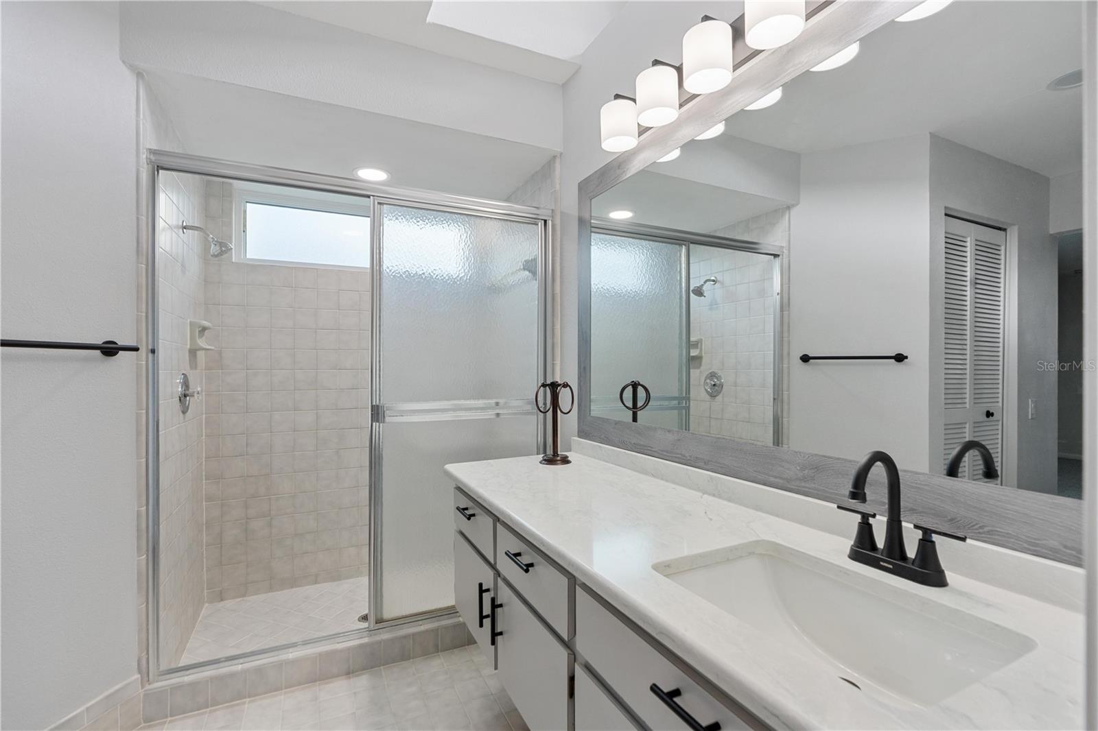 BERKLEY VILLAGE - Residential