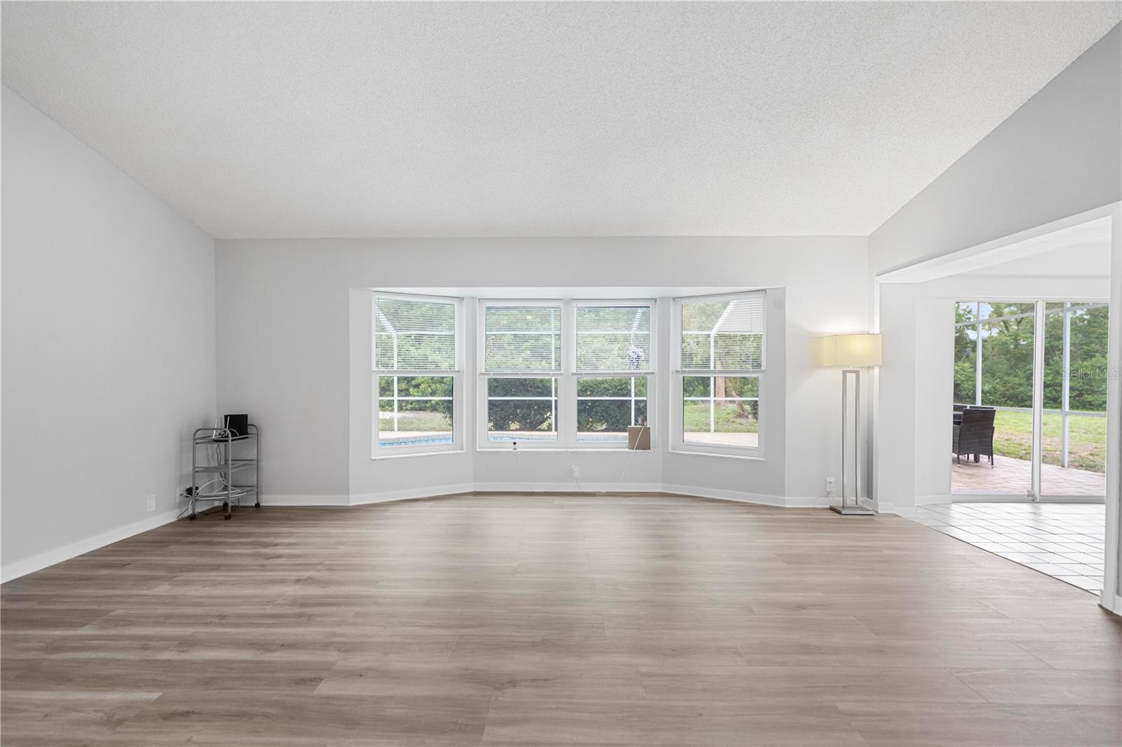 BERKLEY VILLAGE - Residential