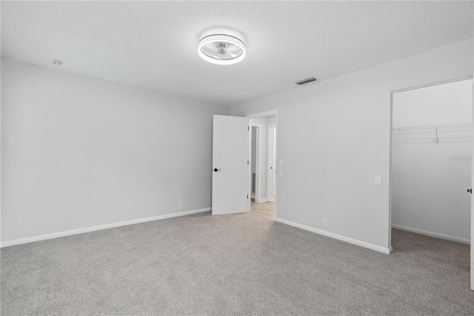 BERKLEY VILLAGE - Residential