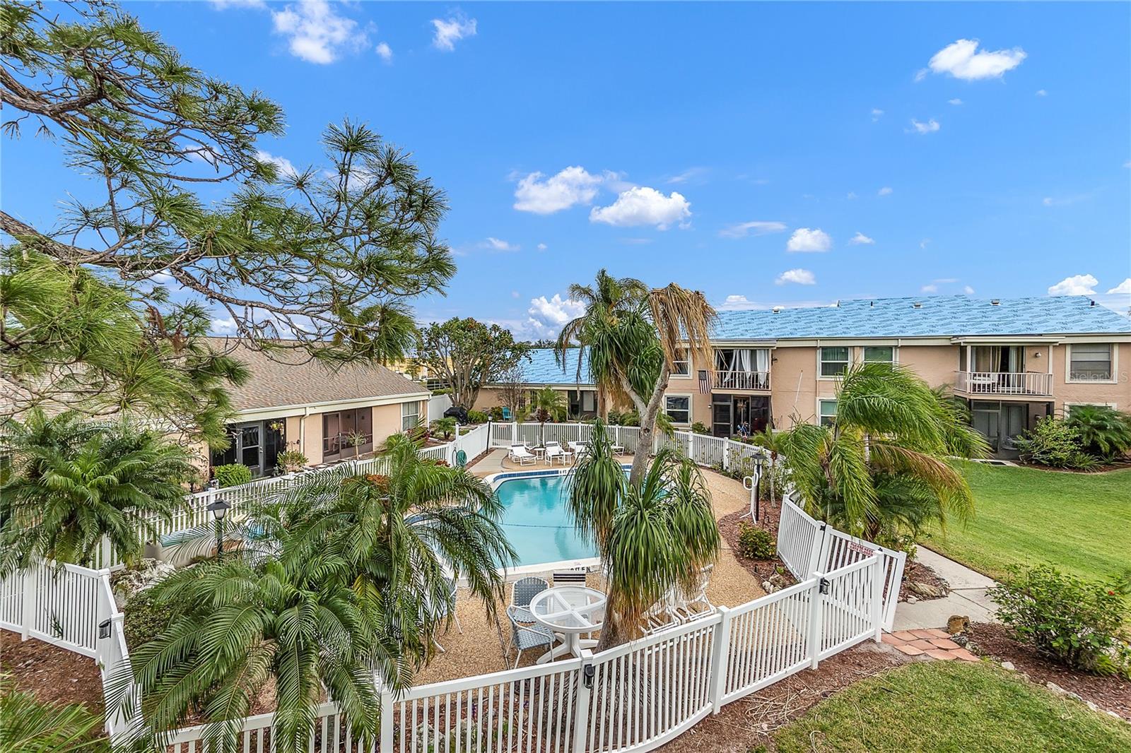 PEBBLE SPGS CLUSTER 1 - Residential