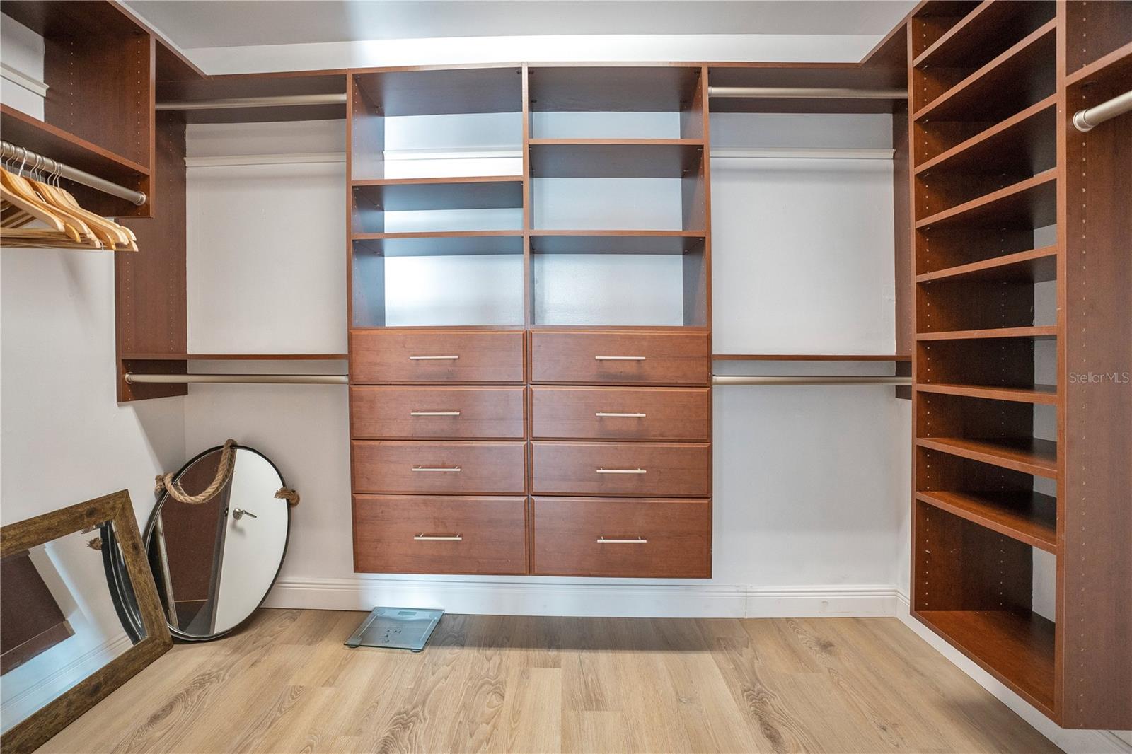 JACKSON - Residential Lease