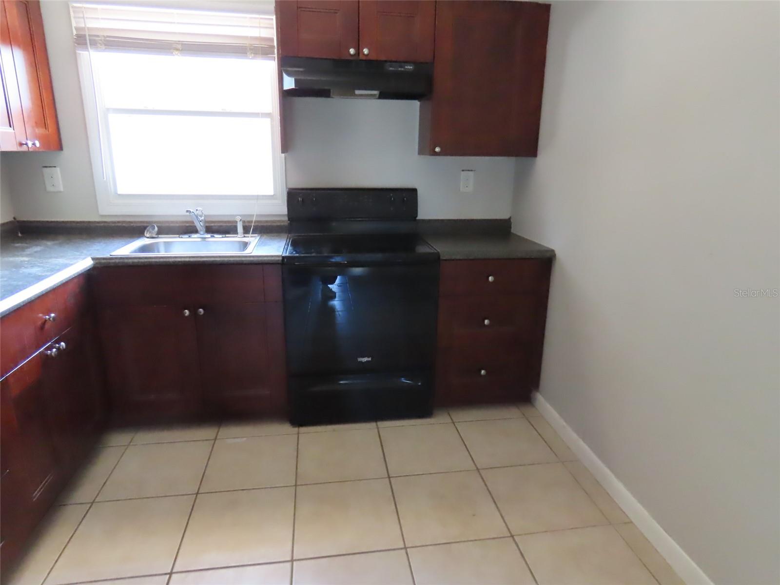 MONTICELLO GARDENS 1ST ADD - Residential