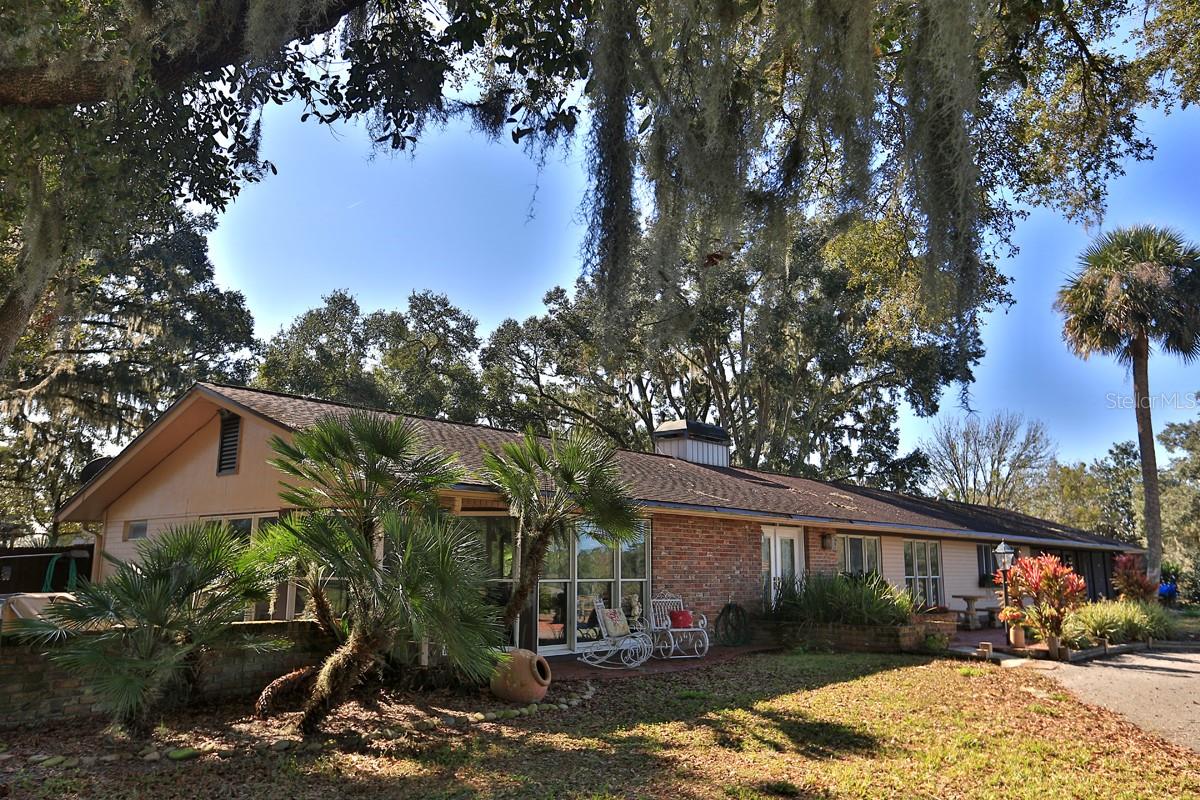 ACREAGE NON SUBDIVISION - Farm