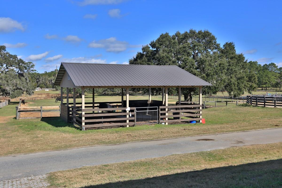 ACREAGE NON SUBDIVISION - Farm