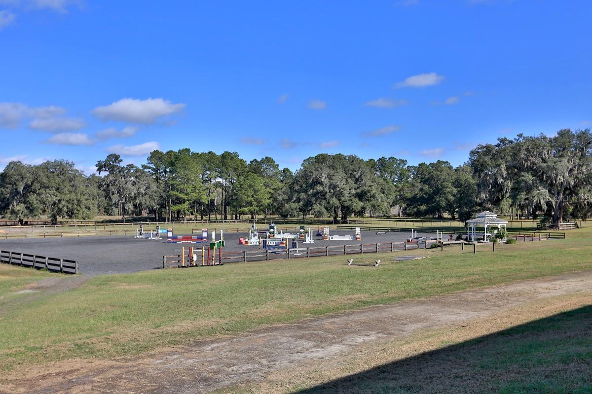 ACREAGE NON SUBDIVISION - Farm