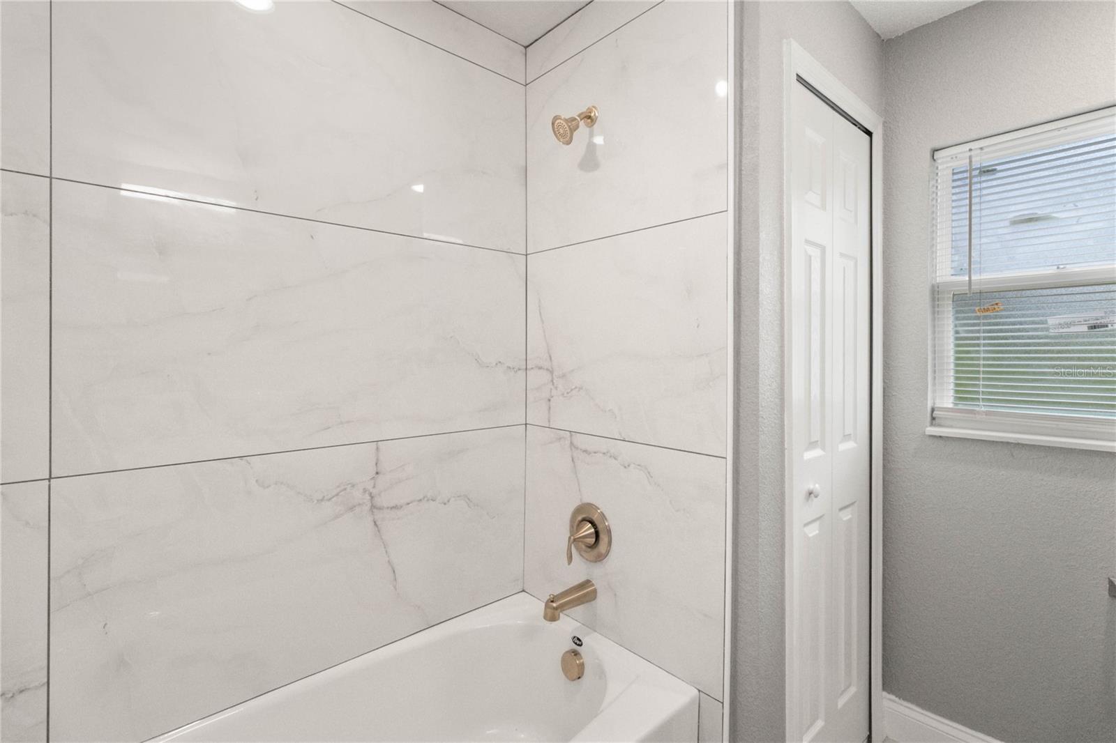 SEMINOLE PARK - Residential