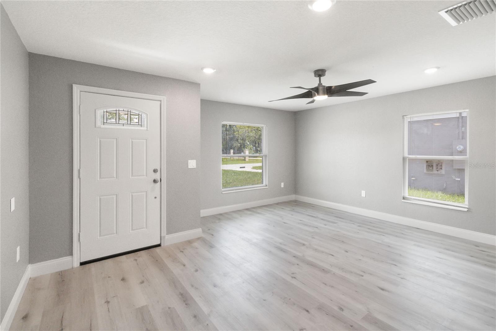 SEMINOLE PARK - Residential