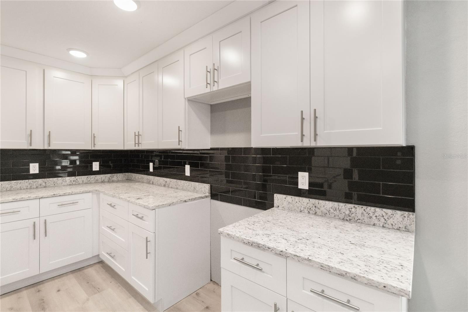 SEMINOLE PARK - Residential