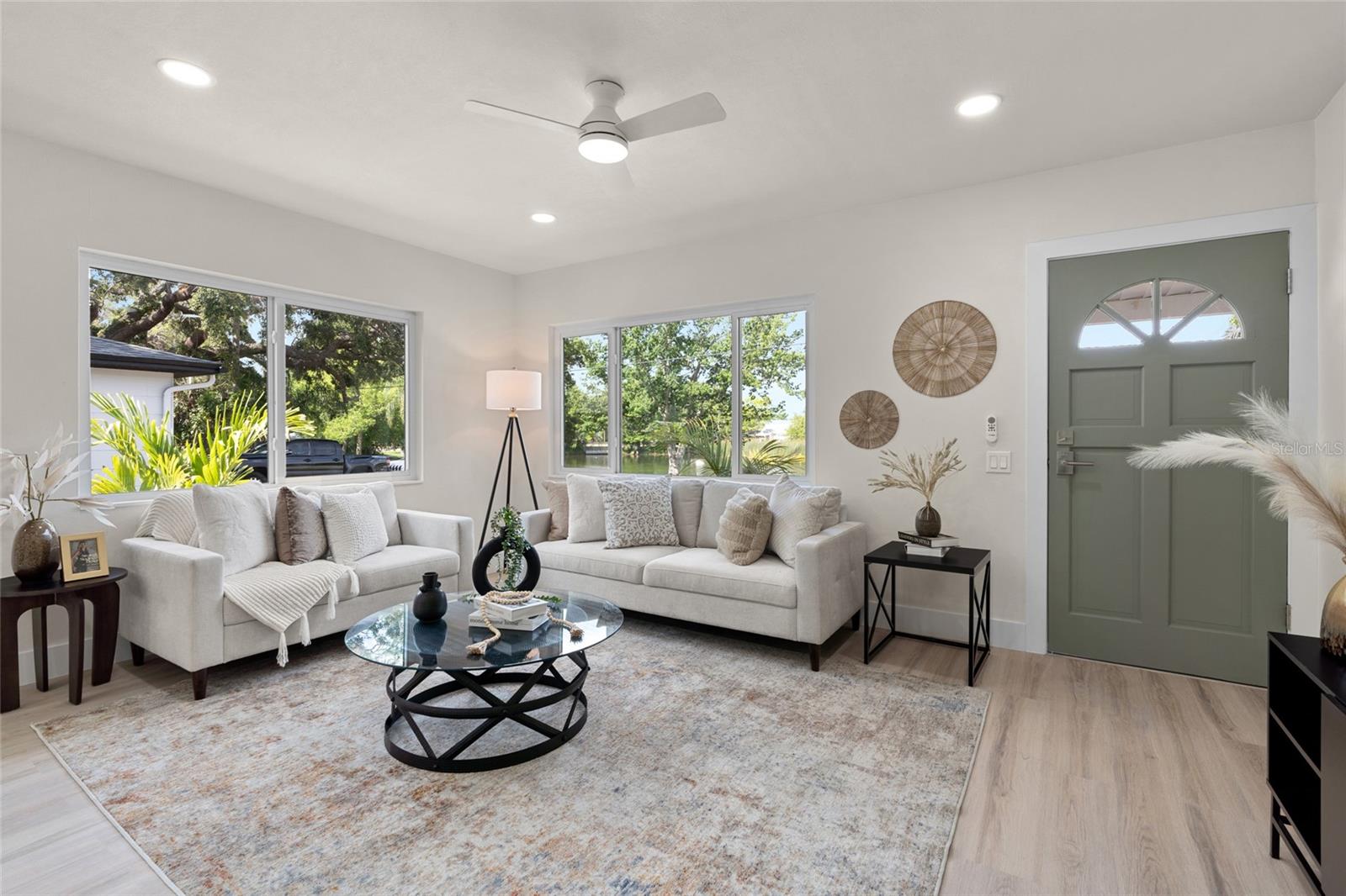 1443 PALOMA LANE