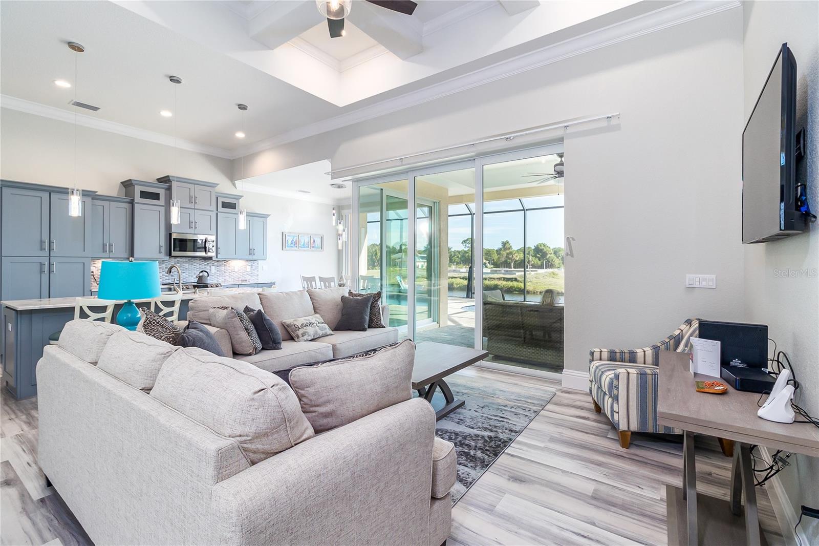 ROTONDA WEST PINE VALLEY - Residential