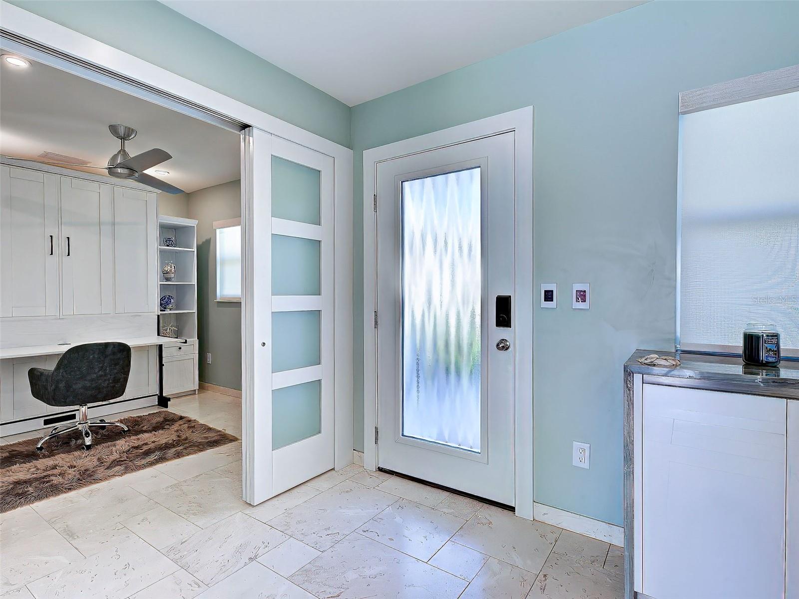 POINT WHITECAP APTS - Residential