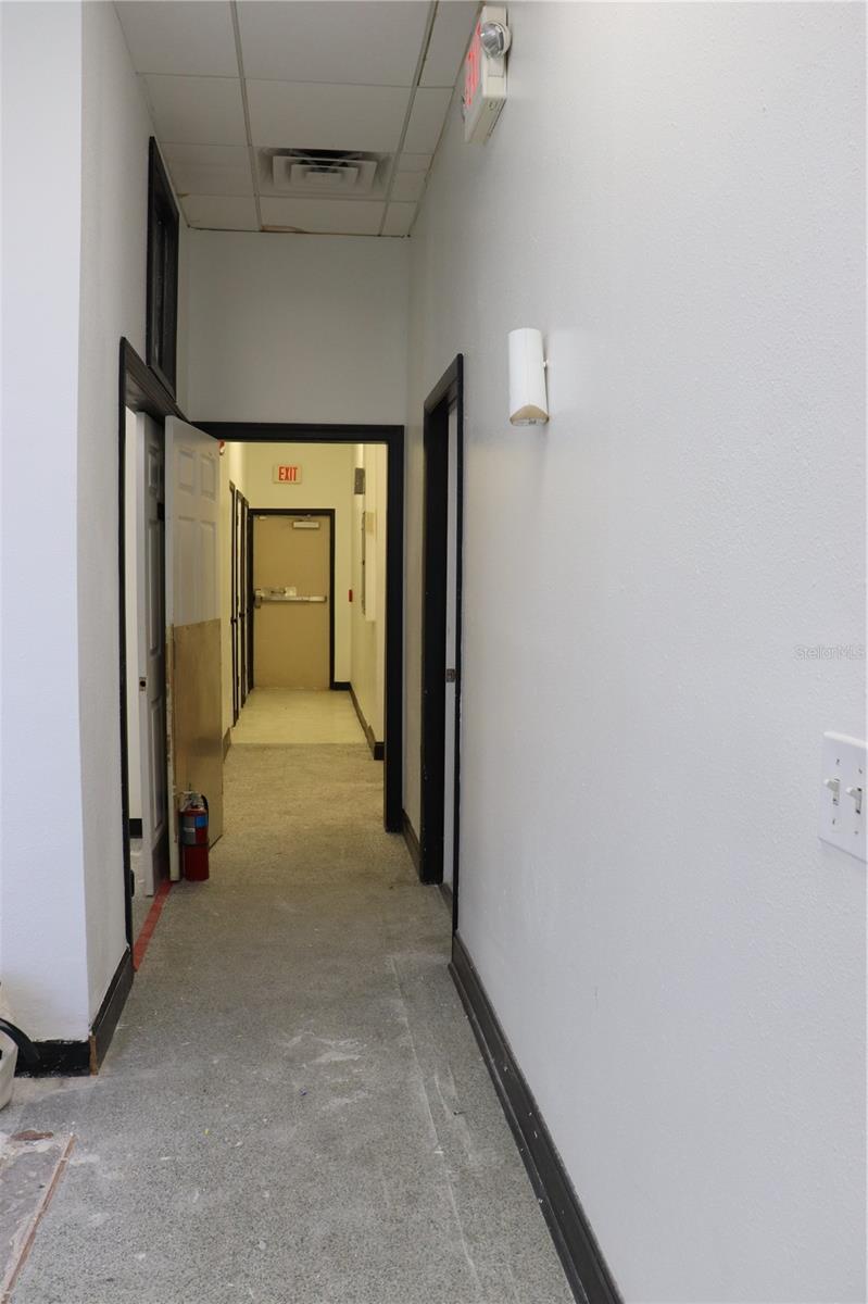 AVONDALE - Commercial Lease