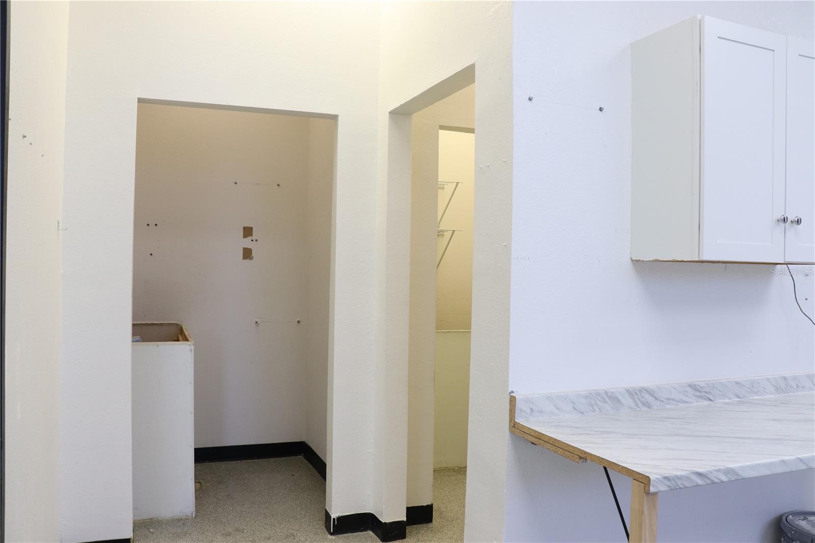 AVONDALE - Commercial Lease