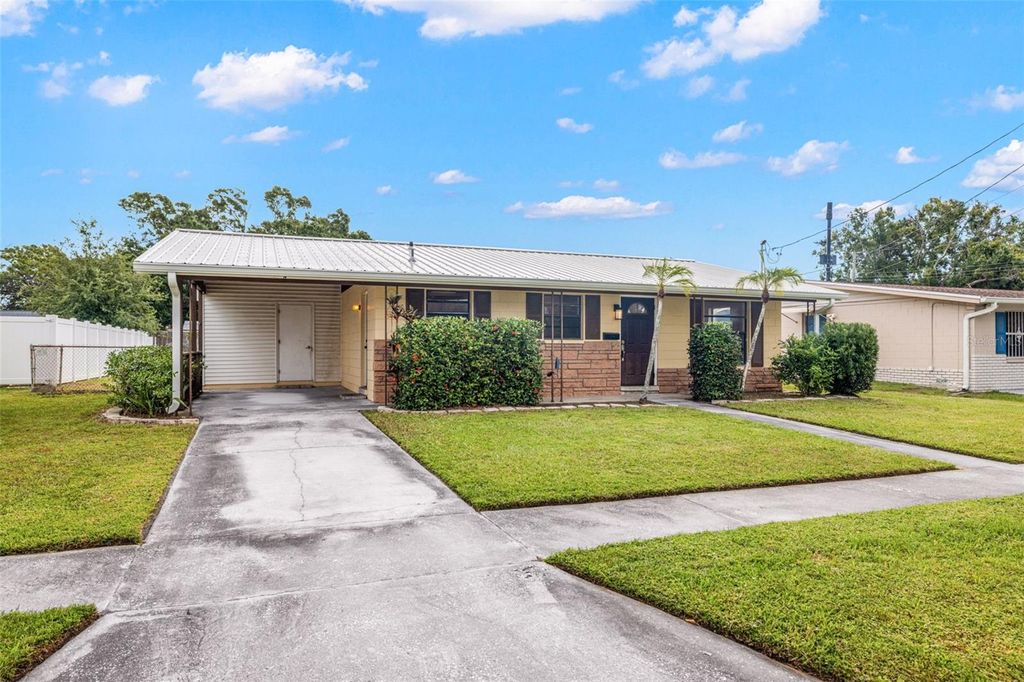 Photo of 6412 S Cameron Avenue, Tampa, FL 33616 (MLS # TB8428867)