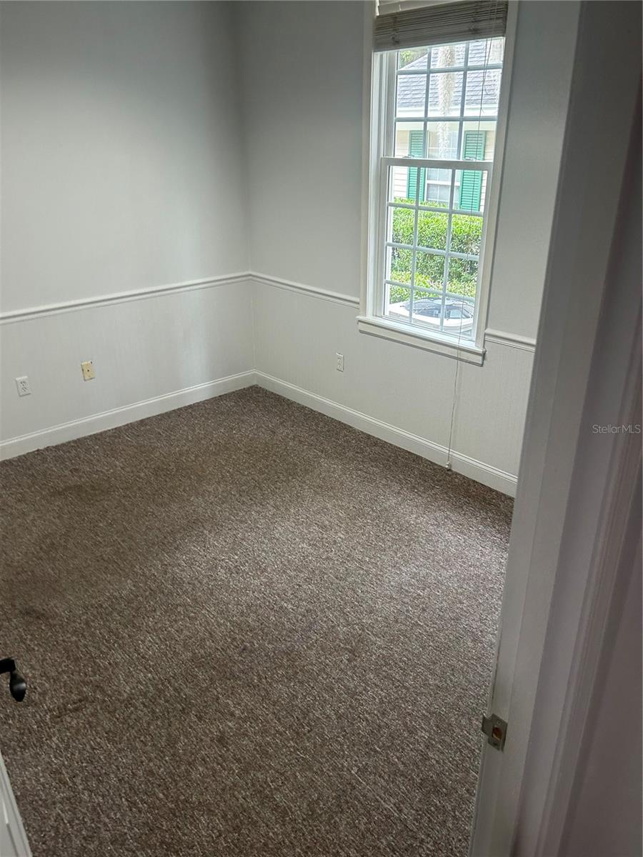 HAILE VILLAGE CENTER - Commercial Lease