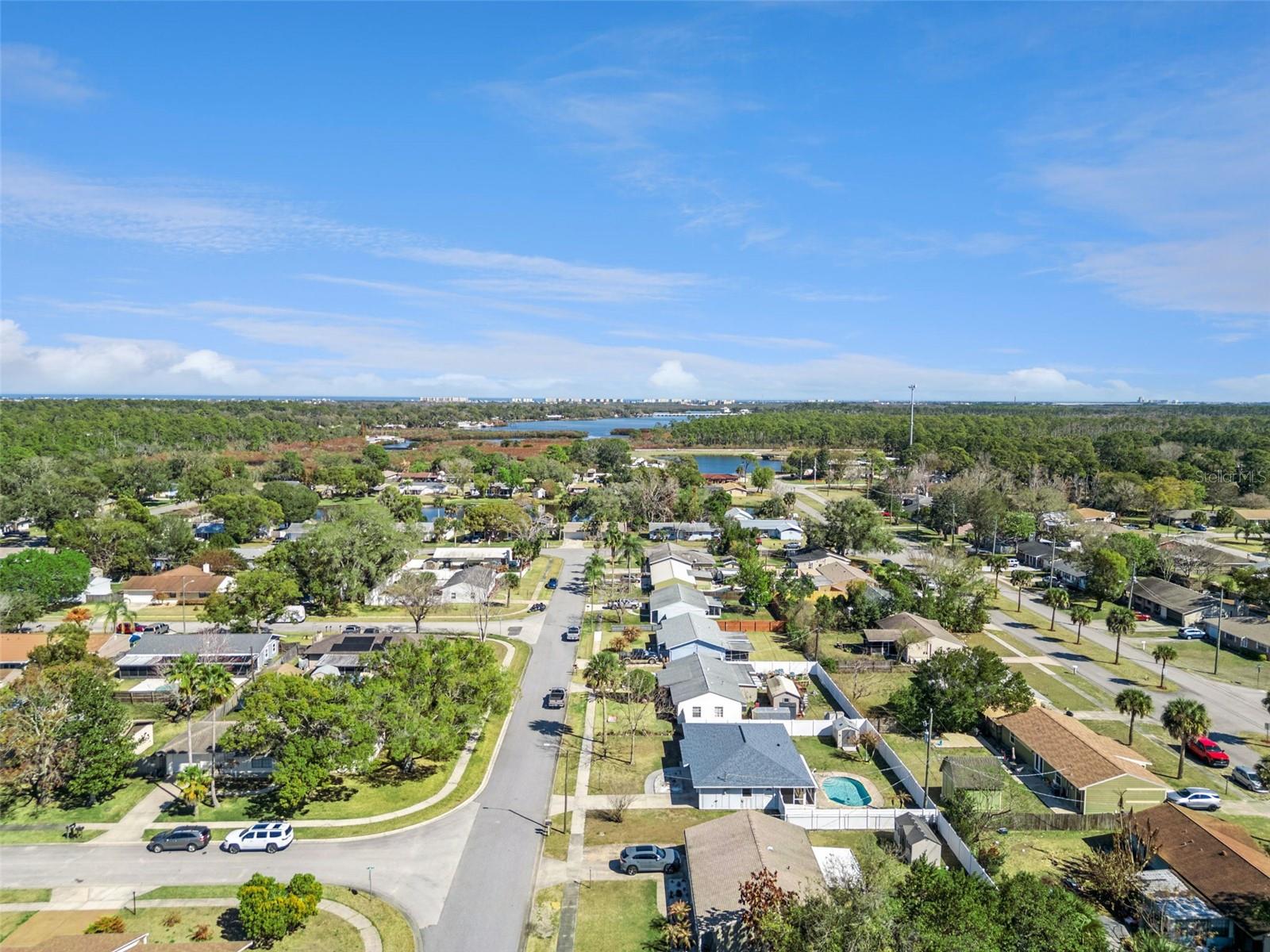 CAMBRIDGE VILLAS - Residential