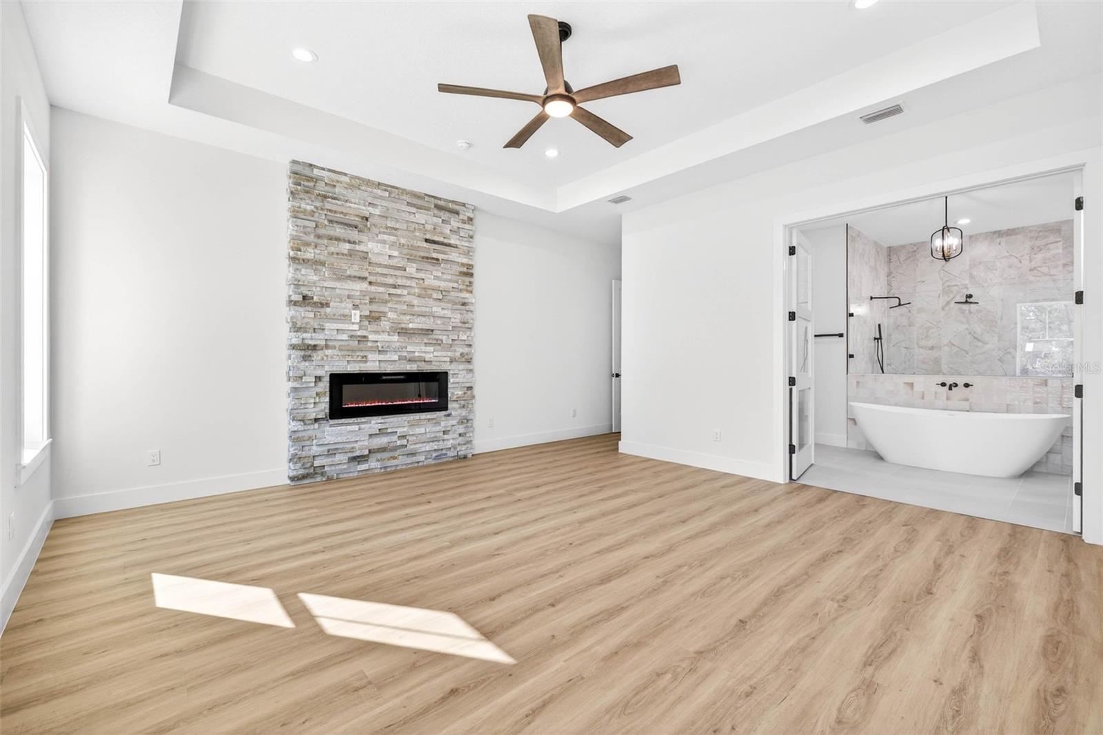 CRIMSON ESTATES - Residential