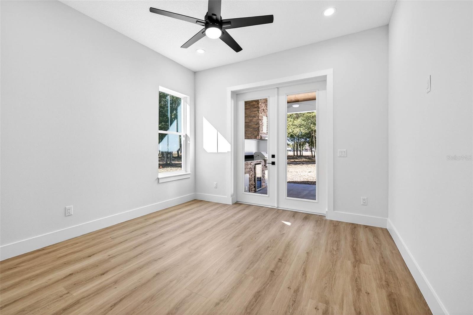 CRIMSON ESTATES - Residential