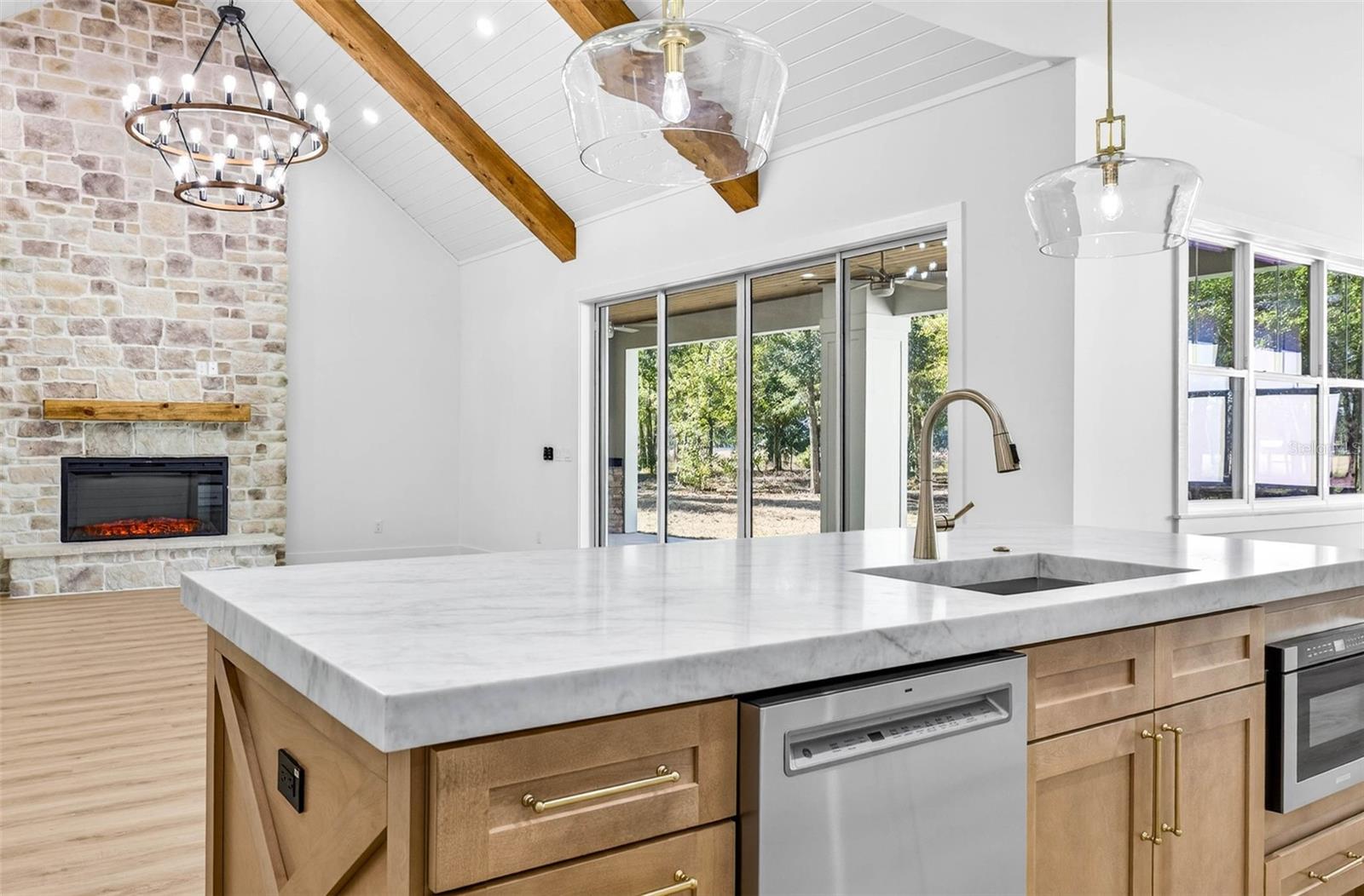 CRIMSON ESTATES - Residential